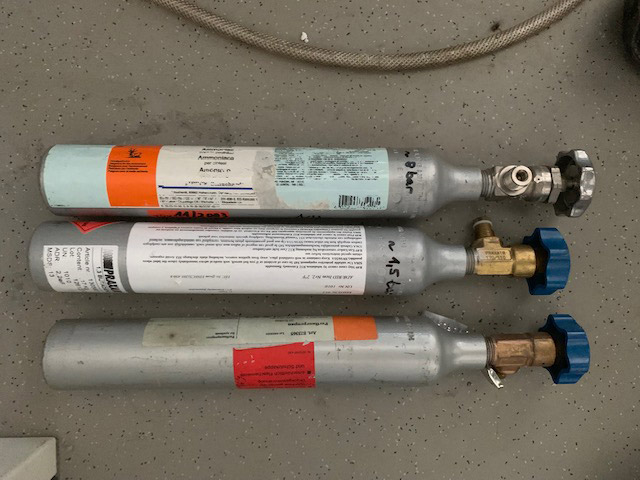 Fachgerechte Entsorgung von Gefahrstoffen (Chemikalien/Sprengstoffe)
